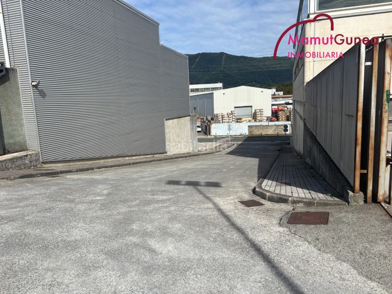 Foto 44c96227-2b2c-44d2-9ad5-ea4d2f7b315e. Location bâtiment à usage industriel dans Lapice - Larreaundi - Olaberria - Meaka Irun