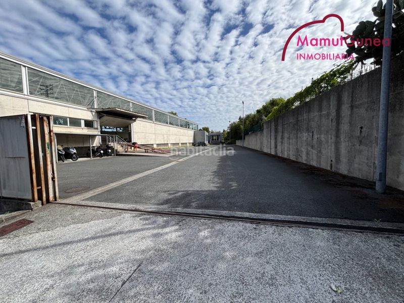 Foto eac1366b-b8cd-493b-a436-f24329ad1d3b. Location bâtiment à usage industriel dans Lapice - Larreaundi - Olaberria - Meaka Irun