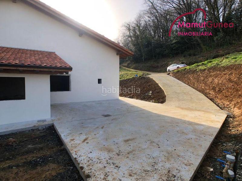 Foto 01b87c46-d1a7-403c-b710-55458461092f. Reihenhaus in Oiartzun