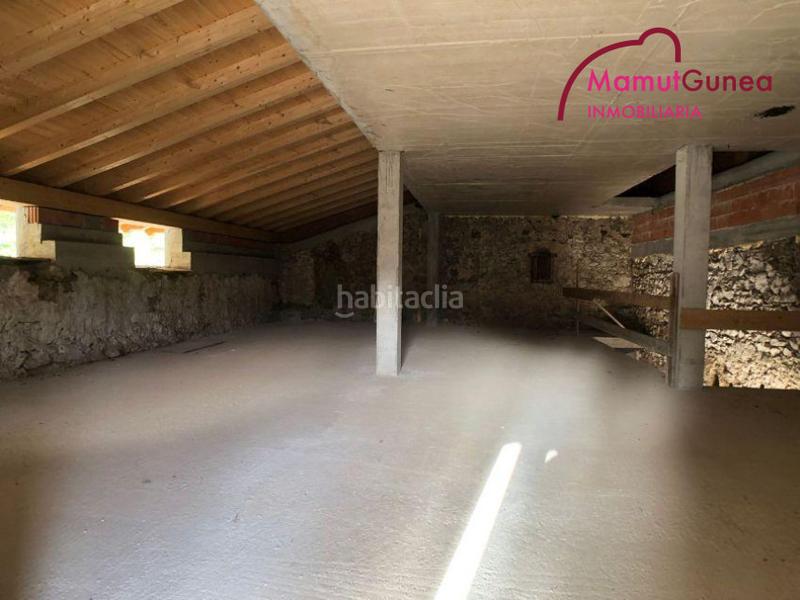 Foto 77145ee3-46e8-4228-b948-a4d22ee304ae. Reihenhaus in Oiartzun