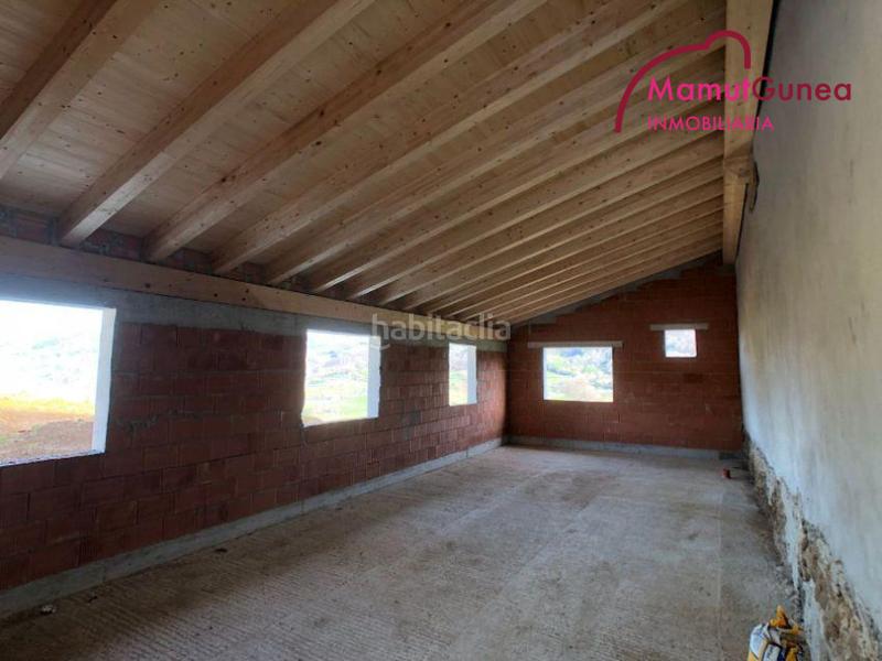 Foto 7e94cc06-4119-48f2-a65b-490681603284. Reihenhaus in Oiartzun