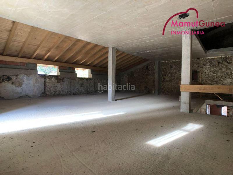 Foto ca3b55b5-a61f-434e-8ff8-7e2cb5f93a60. Reihenhaus in Oiartzun