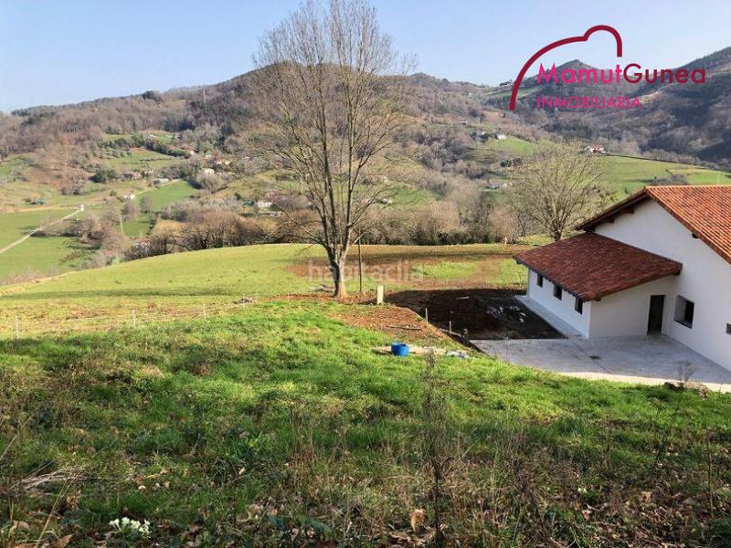 Foto f2e8cdce-ed8d-491e-bbdf-273d566da1ca. Reihenhaus in Oiartzun