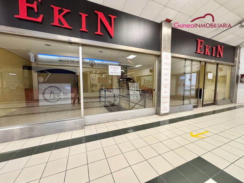 Foto 42094c7b-9991-409c-aaec-5fc2993b612d. Local comercial a astigarrako bidea 4 a Oiartzun