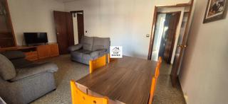 Location Appartement à Avenida de españa 43. Se alquila piso