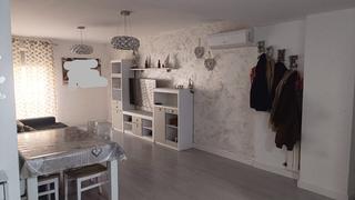 Appartement  Calle jess nazareno. Vip home vende vivienda en pleno centro.