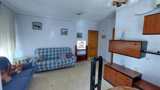 Miete Etagenwohnung  Calle bailén. Se alquila piso