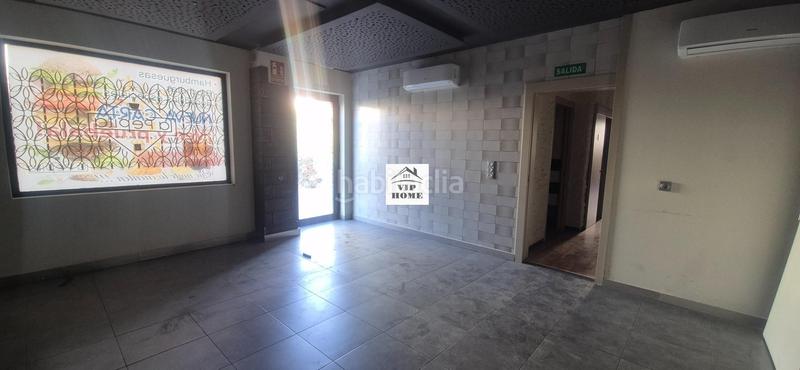 Foto 59d0a647-f36a-474c-b873-8df942478372. Location local commercial dans calle castellon 21 dans Albacete