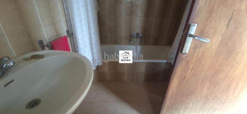 Foto 6ed16307-4c91-48cb-bda2-29fdc94db149. Casa en calle vulcano 6 se vende casa en Villamalea