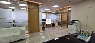 Oficina  Calle dionisio guardiola. Se vende entreplanta