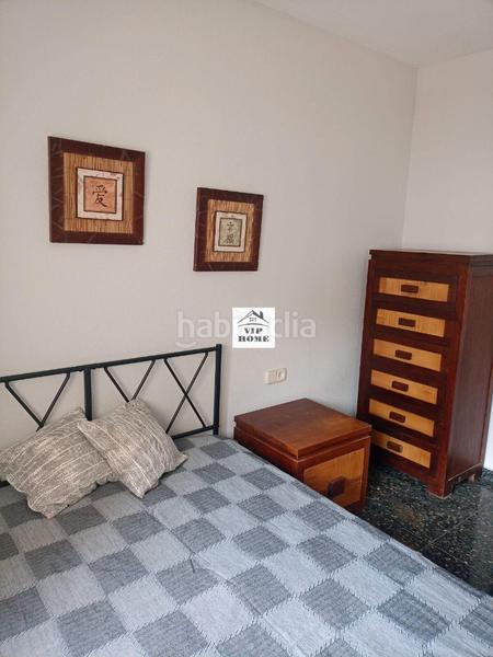 Foto 3ca8a134-19dc-43d7-86d5-bc693192e23e. Alquiler piso en calle blasco ibáñez 18 se alquila piso en Albacete