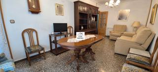 Piso  Calle luis vives. Se vende piso