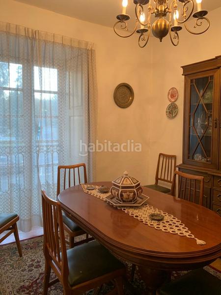 Foto 9b95adf4-eb30-4e4a-8f68-21cd17b96a27. Casa adossada a avenida de figueroa 12 a Casco Histórico Santiago de Compostela