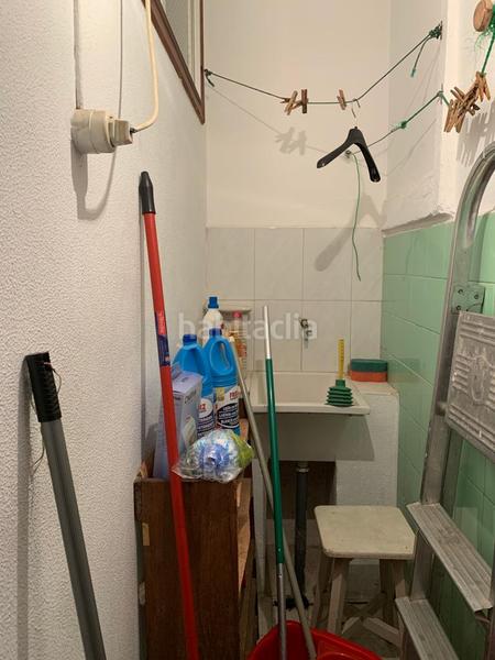 Foto a5517953-5a1d-4900-9483-70960f60fe93. Casa adossada a avenida de figueroa 12 a Casco Histórico Santiago de Compostela