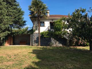 Casa en Lugar deseiro de abaixo 19. Casa a 7km. de santiago con 7000m de terreno segregable y edifi