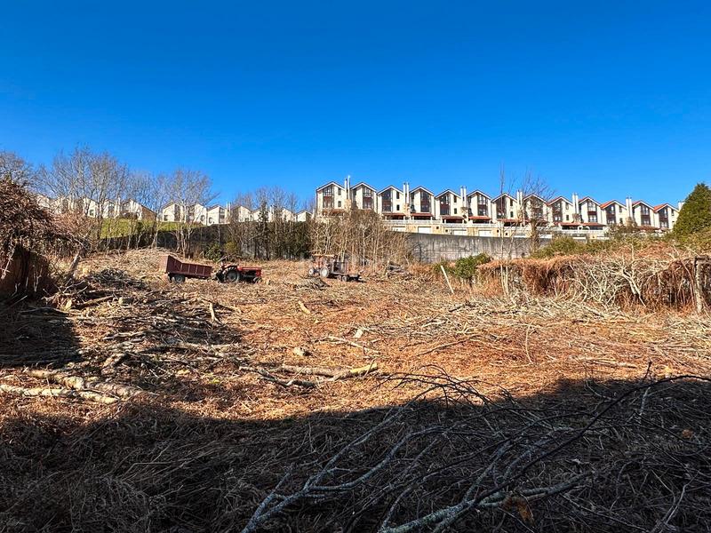 Foto 01a2af51-0b4b-4d29-8ee8-94bf2fe42a5a. Wohngrundstück in Brión