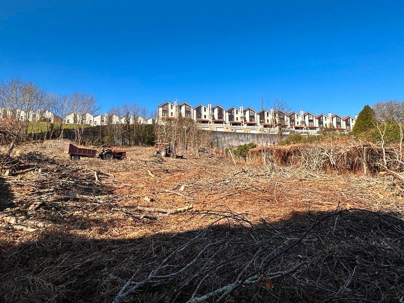 Foto 5720f009-a8a0-4fa3-81c1-9bb99351279a. Wohngrundstück in Brión