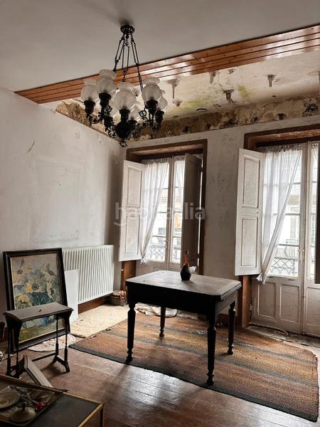 Foto 04a96bd0-7335-41f8-b7c3-ce0a58e37c32. Casa en rúa ulla 14 casa de varias plantas en el centro de a estrada en Estrada (A)