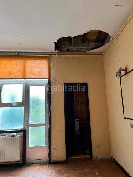 Foto 1c153ebd-25ee-41ba-aa04-647855740ac6. Casa en rúa ulla 14 casa de varias plantas en el centro de a estrada en Estrada (A)