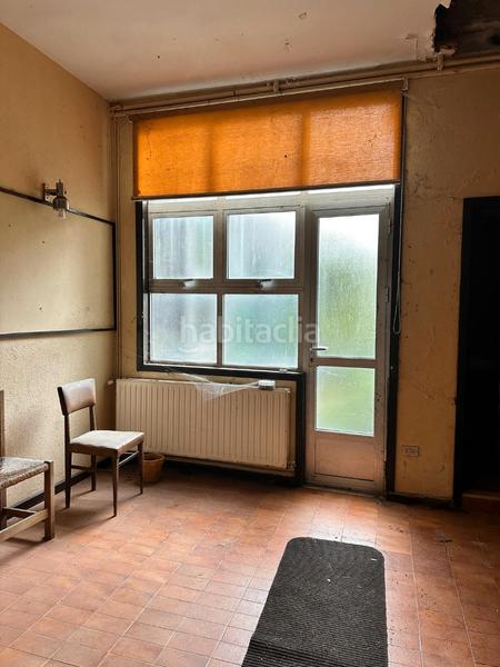 Foto 316f8ae4-4658-4048-a57c-010b83f55f25. Casa en rúa ulla 14 casa de varias plantas en el centro de a estrada en Estrada (A)