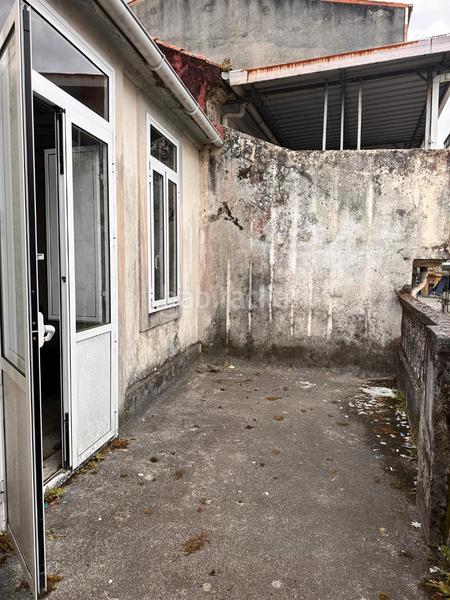 Foto 7b51711b-6d70-4453-b9b9-ecfc19671c03. Casa en rúa ulla 14 casa de varias plantas en el centro de a estrada en Estrada (A)