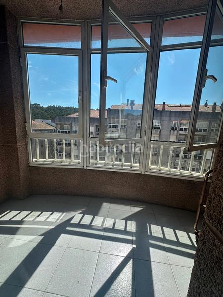 Foto e68c73a4-e9e8-4a19-b195-a7f9f8bc7959. Piso en avenida rosalía de castro 34 piso amplio y luminoso 3 dormitorios, 2 pequeños balcones, baño, aseo en Ames