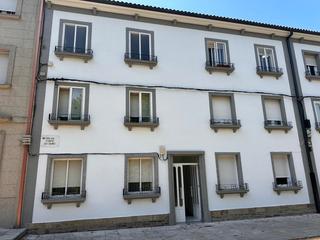 Appartement à Rúa da fonte do ouro 4. Piso a reformar en galeras