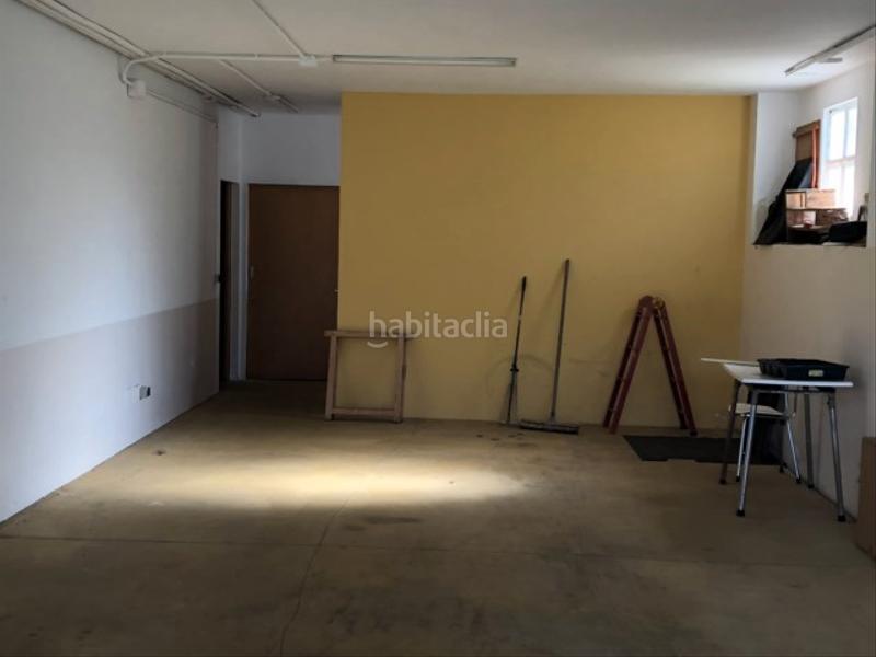 Foto bed46c51-3a31-4db9-b36a-236965cda773. Chalet en lugar rodiño grande 40 en Boqueixón