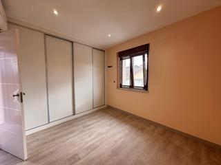 Location Appartement  Lugar quian 2. Piso enfrente escuela de capacitación agraria
