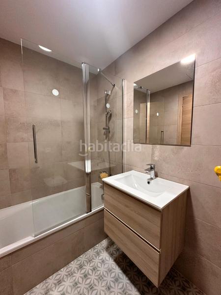 Foto 6b84df6d-0c6b-46b9-b8ed-d94c4def3e3a. Rent flat in rúa panasqueira 5 in O Milladoiro Ames