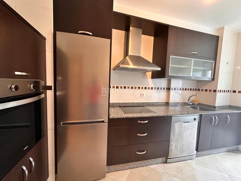 Foto 244802bc-17c5-4bb5-8088-1b587759a060. Alquiler piso en rúa do monte de Conxo 1 piso en santa marta- santiago en Santiago de Compostela