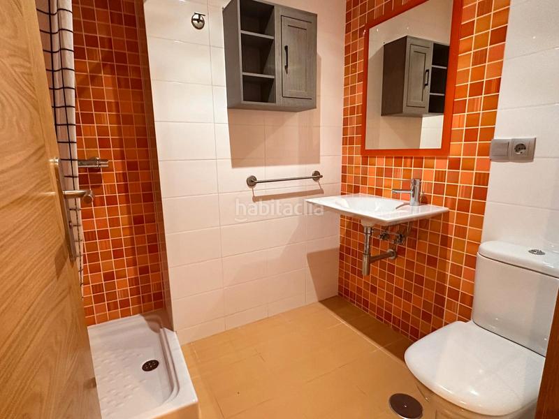 Foto b779370c-c6d5-412d-8e28-15a0b7c0576d. Alquiler piso en rúa do monte de Conxo 1 piso en santa marta- santiago en Santiago de Compostela