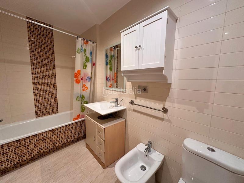 Foto da28704a-e5da-415a-9425-765cb11ce3a7. Lloguer pis a rúa do monte de Conxo 1 a Conxo Santiago de Compostela