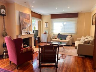 Casa pareada  Lugar de santaminia 80. Chalet pareado próximo a santiago de compostela