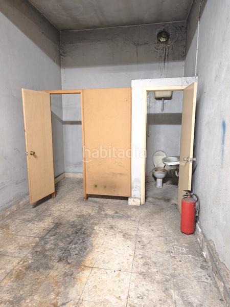 Foto f954e004-63fd-45f9-a334-3efd20a8d201. Locale commerciale in Egia Donostia - San Sebastián