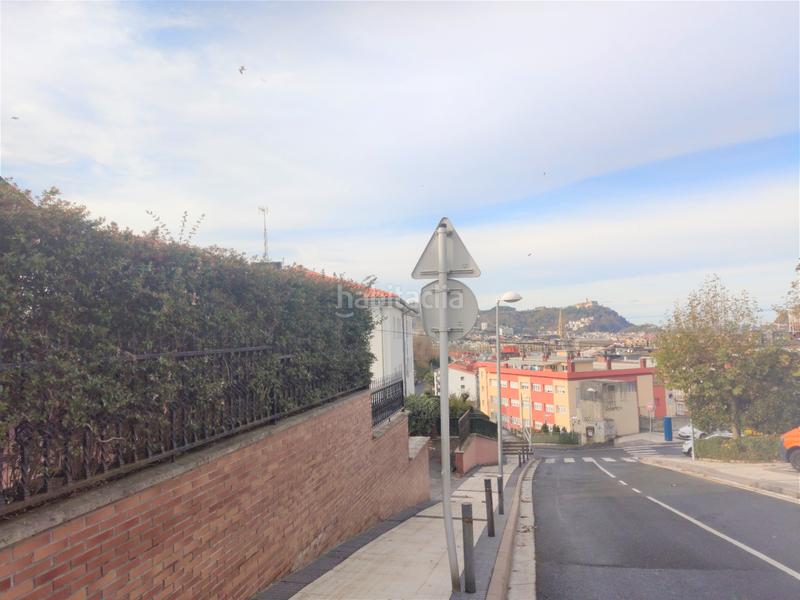 Foto 2ca1f4e2-18a6-4ea0-9ae7-66a41616b8a4. Casa a schiera con parcheggio in Egia Donostia - San Sebastián