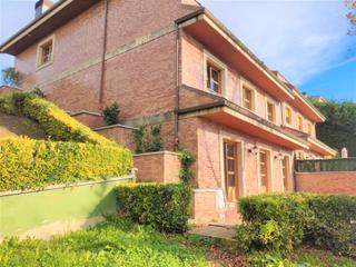 Semi detached house in Aldapa Kalea