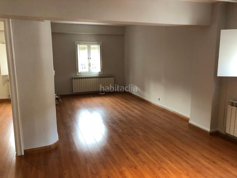 Foto 4b6485b6-a9a5-46dc-bcf9-f28cc0d5396f. Appartement avec chauffage dans Paseo Sagasta Zaragoza