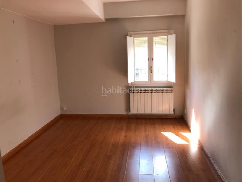 Foto de4dad68-561e-40b8-b9b3-16648ef0f439. Appartement avec chauffage dans Paseo Sagasta Zaragoza