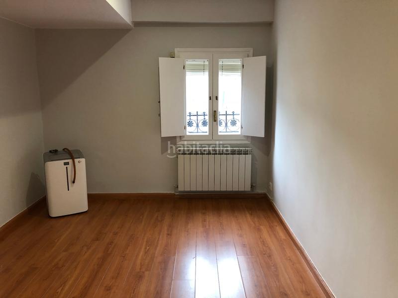 Foto f42b9f37-09a9-4040-8172-be8e9640bc3f. Appartement avec chauffage dans Paseo Sagasta Zaragoza