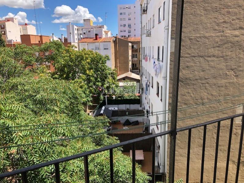 Foto aed219ea-1d12-4e03-bc37-f56115d6ac37. Piso en Paseo Sagasta Zaragoza