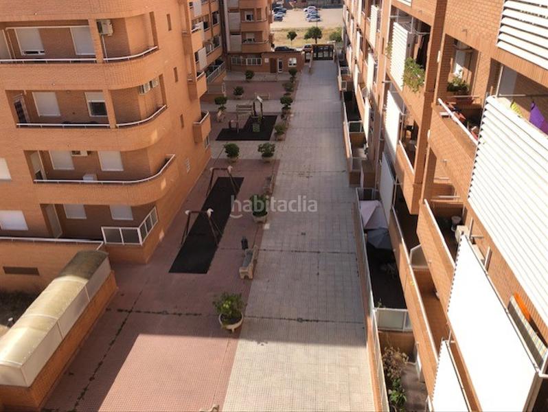 Foto 04a1ab16-5156-4c9f-bef2-0306adb0aa4e. Piso en Valdefierro Zaragoza