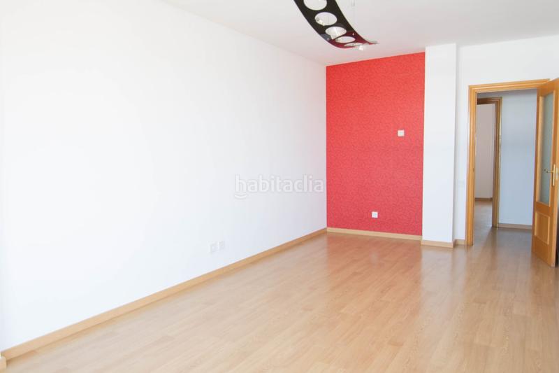 Foto 20dce4f9-aaf7-408b-a5a0-5917130752da. Piso en Valdefierro Zaragoza