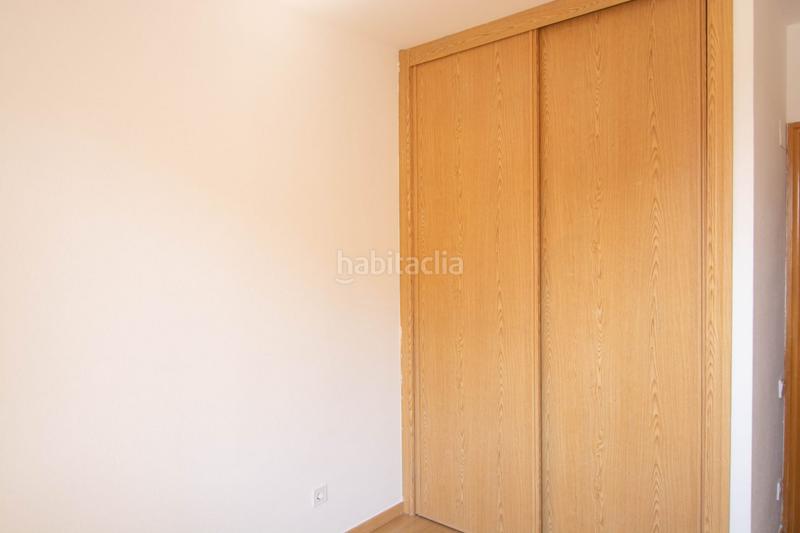Foto 674a2722-e754-4b14-b72f-5b81ee69e707. Piso en Valdefierro Zaragoza