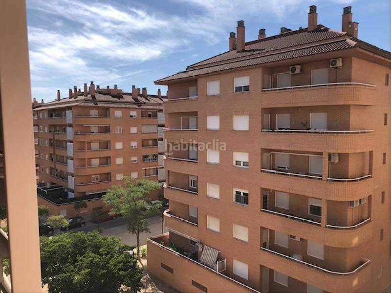 Foto fda72109-4309-48a2-8f02-a7cdcad044c3. Piso en Valdefierro Zaragoza