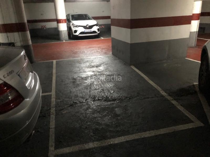 Foto 7e710fbc-e052-4e8c-b75d-db55d0bbf64b. Parking coche en calle de jacinto benavente 8 en Ruiseñores Zaragoza