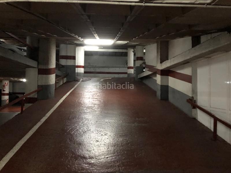 Foto fabd3f0b-f4d1-454e-bc78-a15e63c57e64. Posto auto in calle de jacinto benavente 8 in Ruiseñores Zaragoza