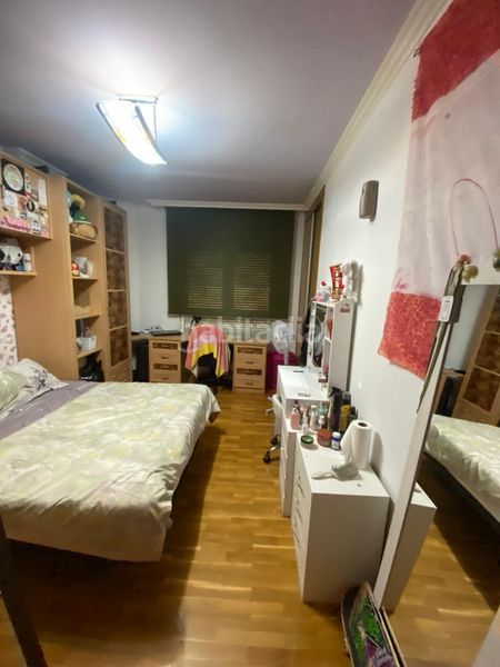 Foto a7be1122-1758-415a-ad87-aec2bf99d572. Flat with heating parking in Calahorra