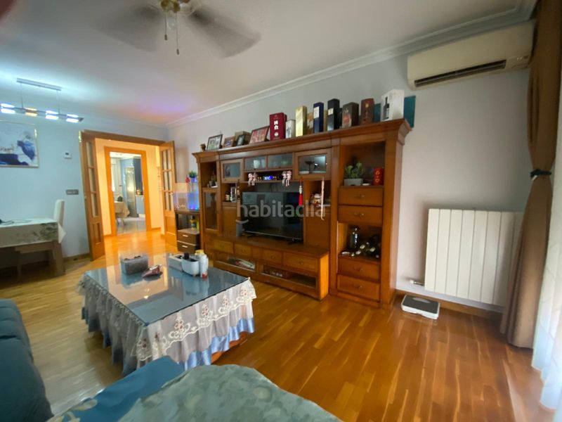 Foto be5d73d3-ca3a-47d6-9900-e442ae311679. Flat with heating parking in Calahorra