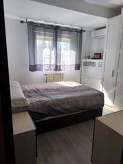Appartamento  Calle de la isla de ibiza. Te proponemos un gran piso en isla ibiza con trastero.